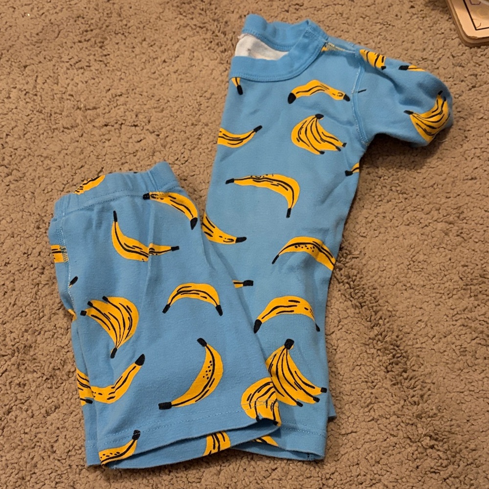 Hanna Andersson Blue Pajama Set with Banana Design